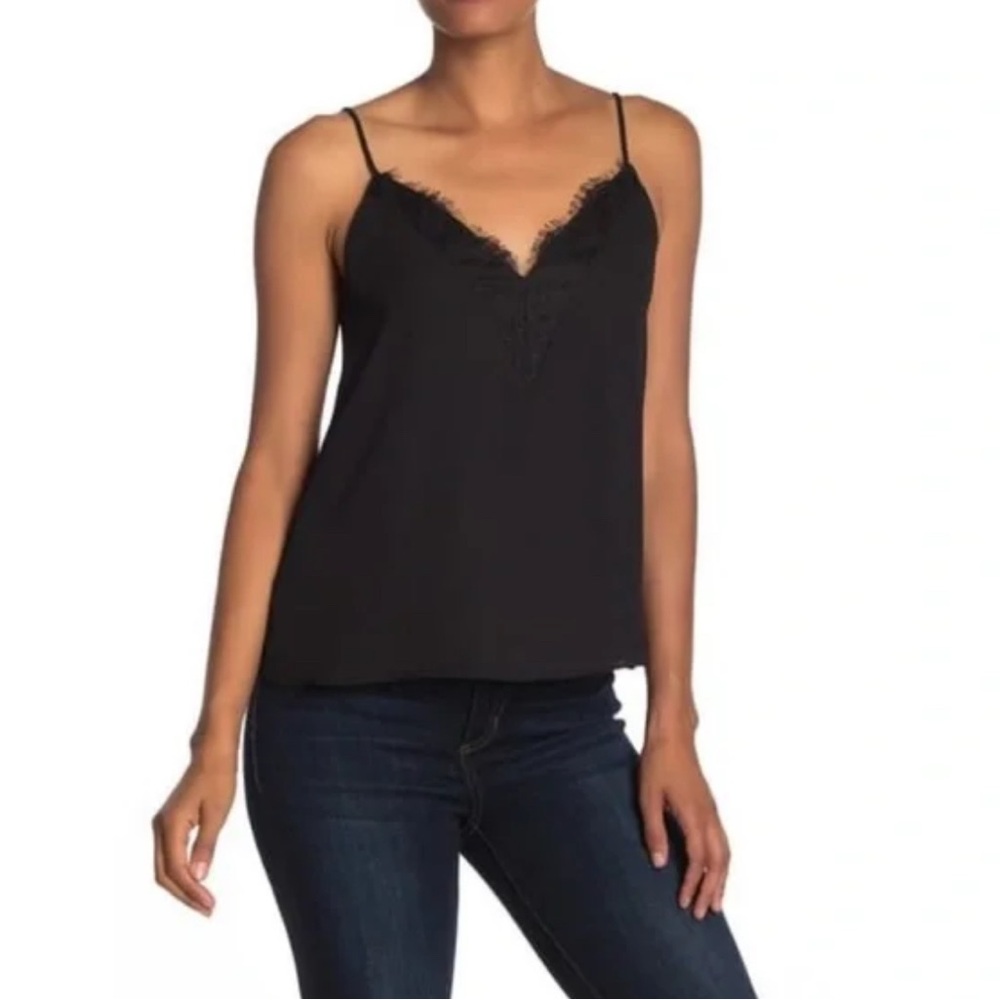 Socialite lace tank